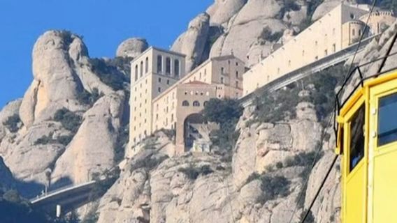 Montserrat Cable Car: Ascent and Descent