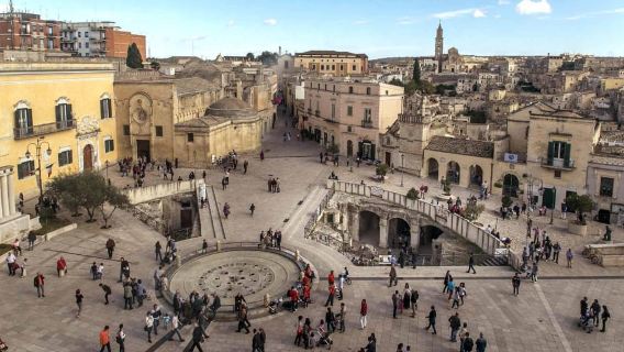 Tham quan Alberobello và tham quan có hướng dẫn viên ở Matera, từ Bari