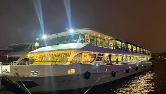 Bosphorus Dinner Cruise with Turkish Night Shows with/without alcohol and transfers
