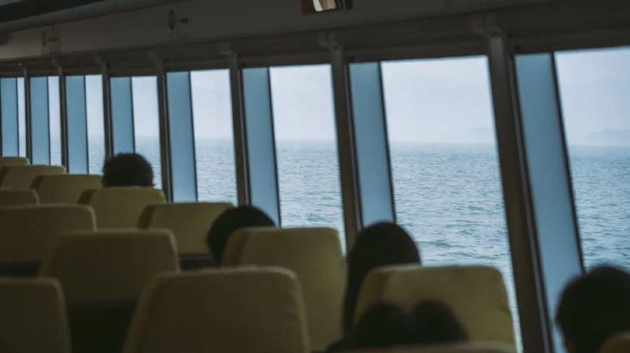 【深圳蛇口港-香港港澳碼頭（上環）】單程船票50分鐘高速直達香港港澳碼頭（上環）