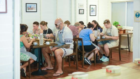 Бангкок: практический мастер-класс по тайской кулинарии и экскурсия по рынку