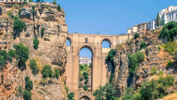 西班牙龍達新橋+鬥牛場+埃爾塔霍峽谷【中文司機/可訂多日】