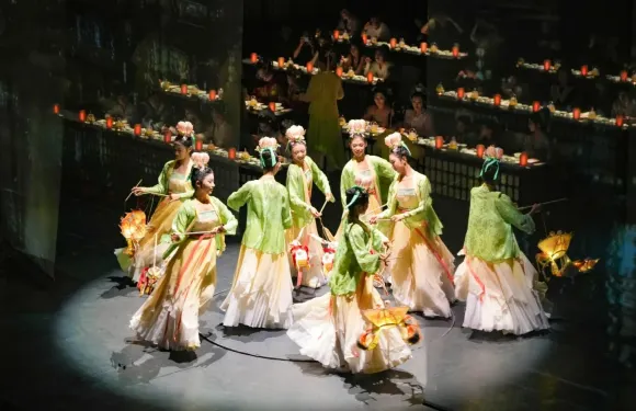 開封清明上河宋宴 · 中國古代沉浸式宮廷帝王盛宴（體驗宋代飲食文化+古音雅樂+宋代禮儀+復刻帝王宴飲）