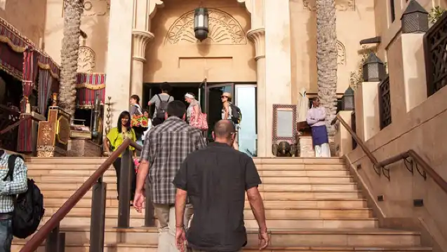 阿聯酋杜拜共乘一日遊-2-6人共乘小團【純玩共乘/中文司機兼導遊】