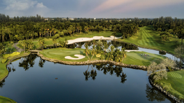 Элпан - Alpine Golf & Sport Club (Бангкок)