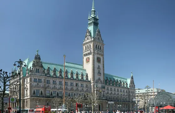 德國+奧格斯堡+市政廳廣場+聖安娜教堂+奧格斯堡木偶劇院