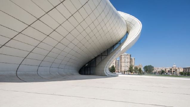 Bandar Lama Baku + Istana Shirvanshah + Menara Gadis + Lebuhraya Pantai + Pusat Heydar Aliyev