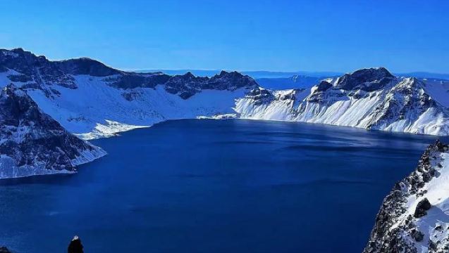 Lawatan Sehari Santai di Lereng Utara Gunung Changbai [Penjemputan dari pusat bandar, masuk tarikan pelancongan pada waktu pagi, pilihan aktiviti berakit]