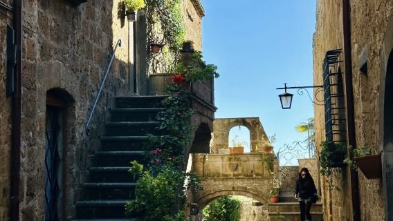 Passeio de um dia de Roma para Civita di Bagnoregio e Orvieto (Tour em grupo com ingressos incluídos)