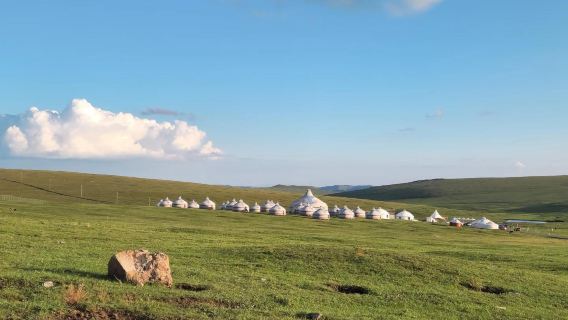 Hohhot andata e ritorno: Scogliera Rossa + Praterie Alpine