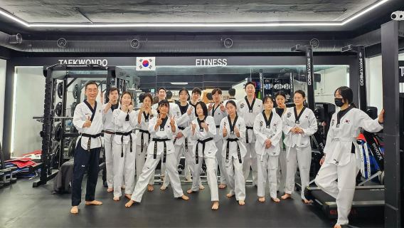 Seoul: Real Korean Taekwondo Experience with Locals