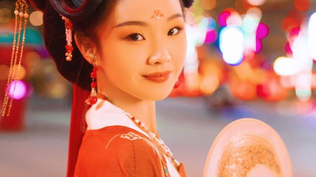 西安Trip Moments【大唐不夜城南歌精品款漢服任選，套餐內一價全包，無隱形消費】