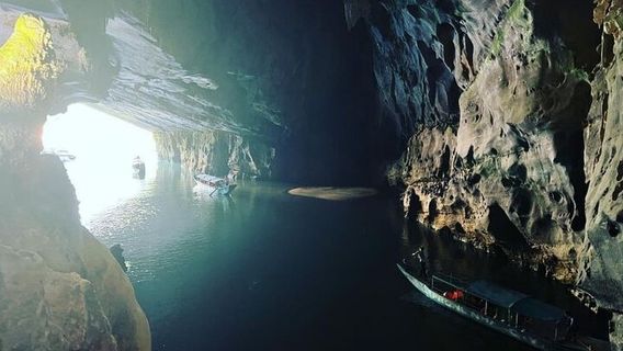 Dong HoiTours