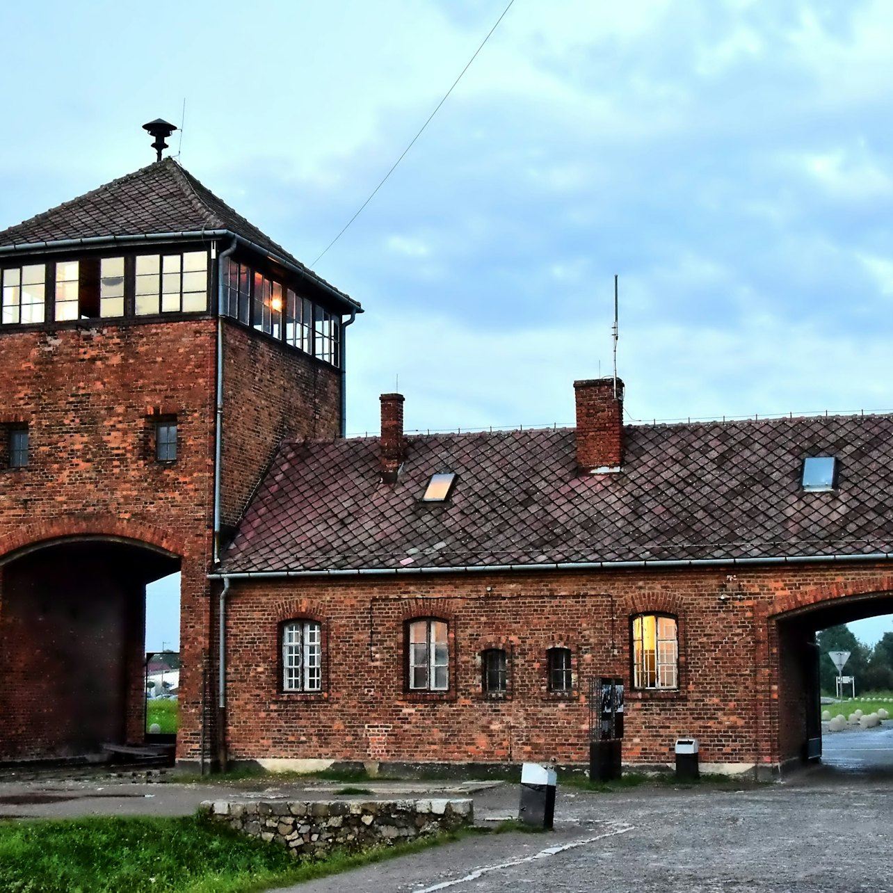 Auschwitz-Birkenau: Tour guidato + Trasporto
