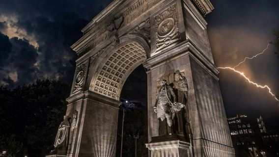 Greenwich Village: Hauntings & Ghouls Guided Walking Tour