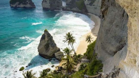 East Nusa Penida Private Day Tour with Lunch – Meet at Sanur Harbor