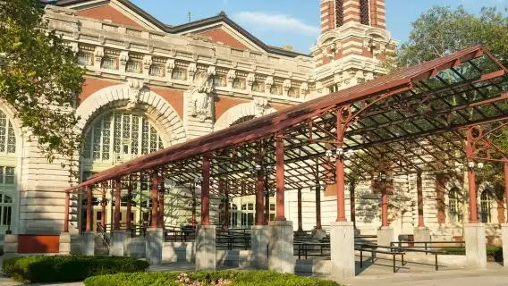 Statue of Liberty and Ellis Island Ticket: Ferry from New Jersey