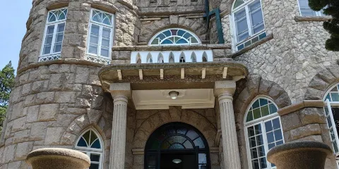 青島八大關+海底世界+啤酒博物館一日遊可中英文服務不含門票