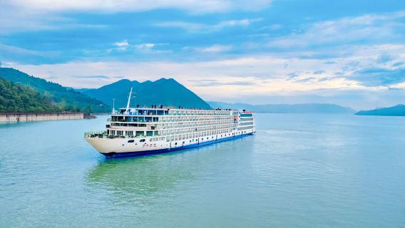 重慶宜昌長江三峽旅遊船票/世紀綠洲凱歌榮耀凱悅凱旋長江如歌神女三號長江一二三號*重慶到宜昌單程長江郵輪