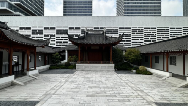 ทัวร์พิพิธภัณฑ์เซี่ยงไฮ้ตะวันออกแบบเจาะลึกโดยวิทยากรมืออาชีพจากความร่วมมืออย่างเป็นทางการ พร้อมคู่มืออิเล็กทรอนิกส์ฟรี