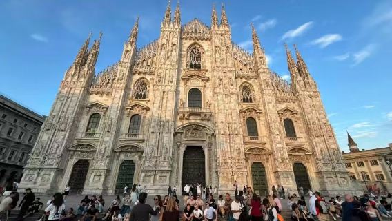 意大利米蘭大教堂+埃馬努埃萊二世拱橋+Bellagio一日遊