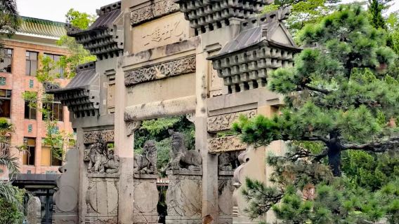 Excursión de un día con servicio de coche privado con conductor al Museo Marítimo de Guangzhou, Templo de Nanhai y Museo Conmemorativo de la Antigua Academia Militar de Huangpu en China