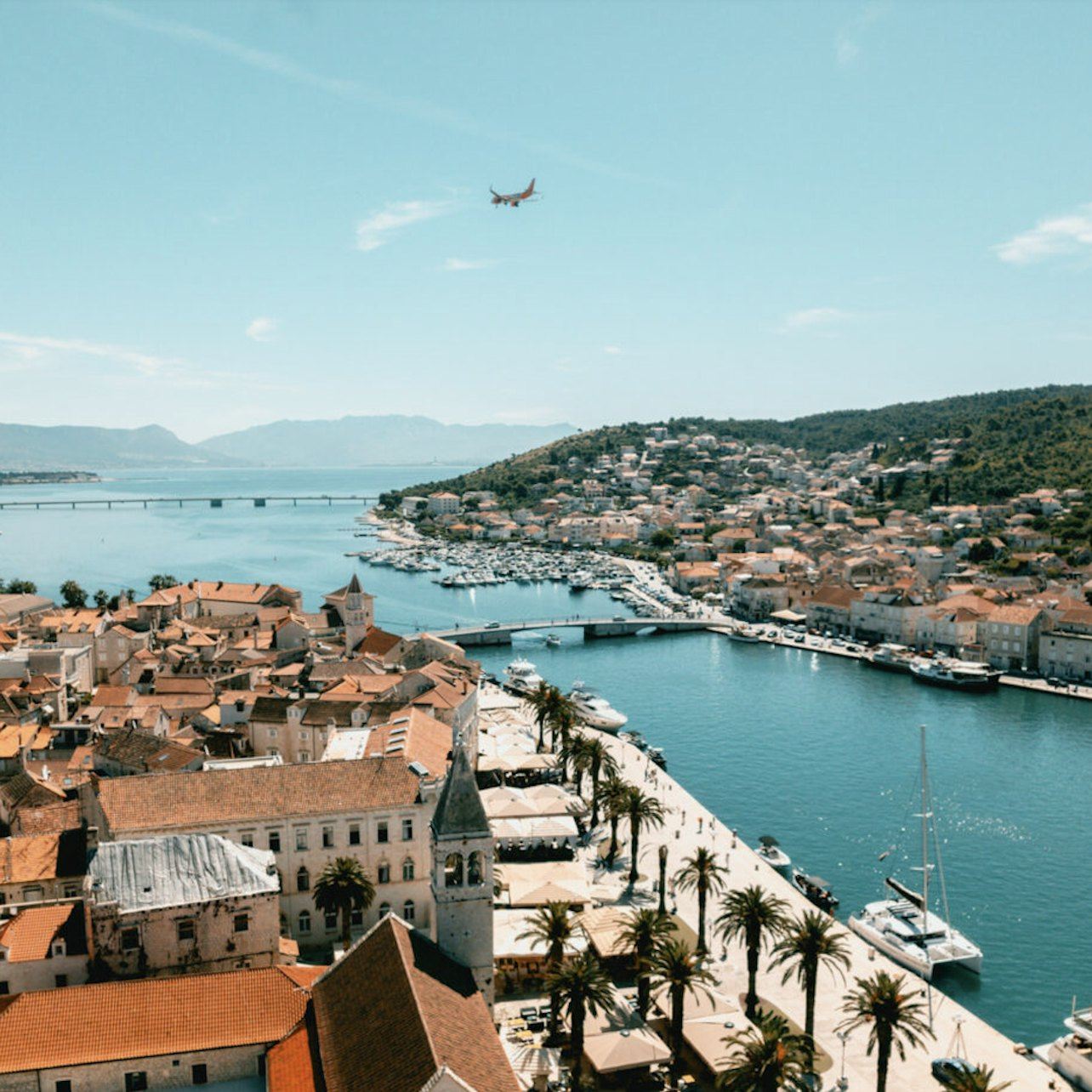 Blue Lagoon, Šolta Island & Trogir: Speedboat Tour from Split