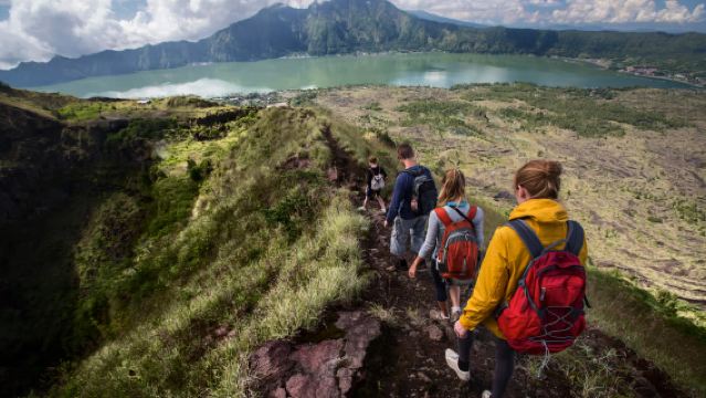 Private Sunrise-Wanderung am Mount Batur mit Thermalbad und Transfer