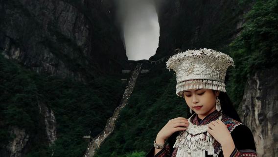 Zhangjiajie Tianmen Mountain + Tianmen Cave + Glass Walkway + Grand Canyon Glass Bridge 1-day Tour | Private Tour