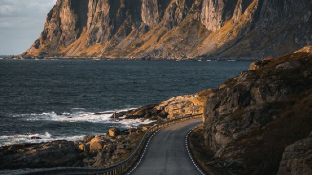 挪威--特羅姆瑟--塞尼亞島【中文包車】