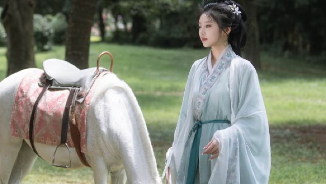 Trip Moments en Laixi[Fotógrafo y videógrafo a domicilio para sesiones con drones, fotos, cortometrajes, vídeos promocionales, fotografía de bodas y álbumes fotográficos con entrega de todos los negativos]