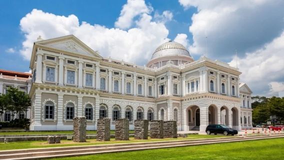 シンガポール国立博物館＋マーライオン公園＋スリ・マリアマン寺院　日帰りツアー｜日本語ガイド付き