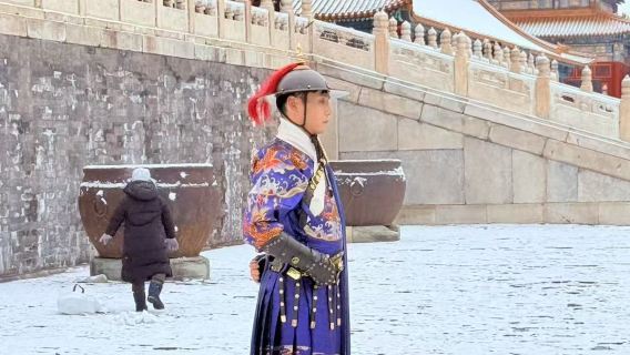 ทัวร์วันส่วนตัวระดับหรูปักกิ่ง: พระราชวังต้องห้าม, จัตุรัสเทียนอันเหมิน และ กําแพงเมืองจีน ด่านปาต๋าหลิ่ง แบบวีไอพี