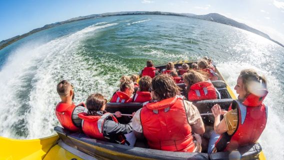 Lake Rotorua: 30min Jet boat Experience