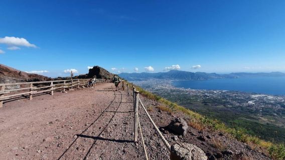 索倫托：龐培與維蘇威火山之旅含接駁