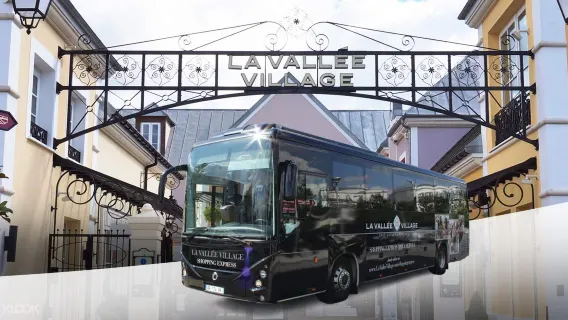 La Vallée Village Shopping Express Round-trip Bus Ticket