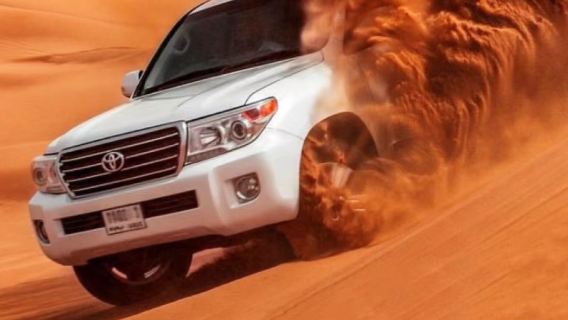 【アブダビデザートサファリ】アブダビ人気の砂漠キャンプでのサンドボーディング体験/砂漠の夕日/スペシャルパフォーマンス/無料ソフトドリンク/ホテル送迎