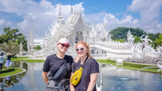 清邁出發的清萊白藍紅廟與溫泉之旅
