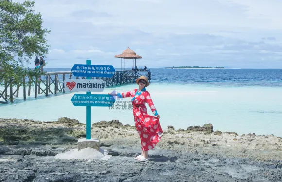 馬來西亞仙本那Trip Moments【婚紗照航拍微電影/寫真跟拍水下攝影/化妝服裝團隊拍攝】