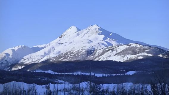 美國安克拉治市區輕鬆遊-輕健行-地震公園-塗鴉沙灘-可客製化