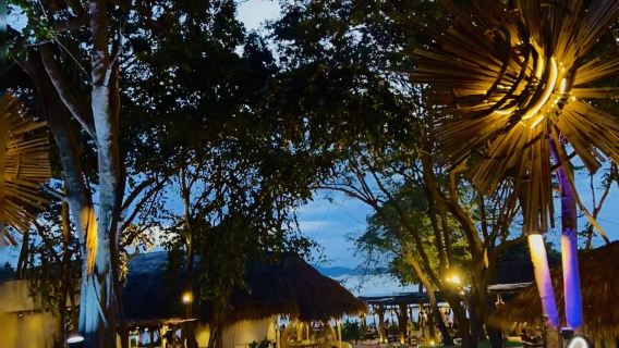 Pattaya The Oxygen Beachfront Oasis popular restaurant reservation service