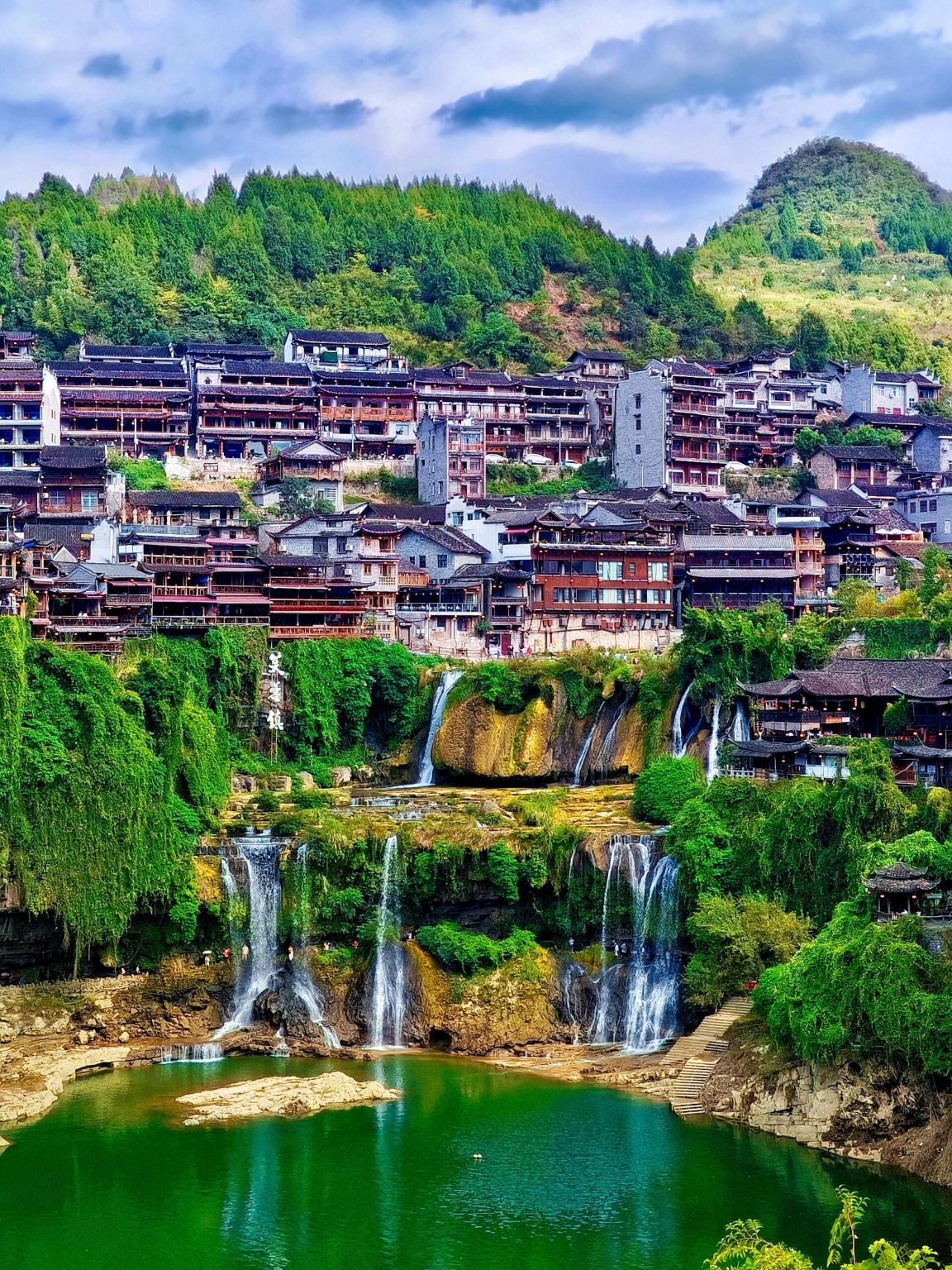 Tagesausflug mit Privattransfer nach Furong, Hongshilin und der Altstadt von Qianzhou in West-Hunan mit englischsprachigem Service