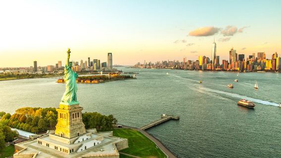Tour New York Tượng Nữ thần Tự do & Đảo Ellis nửa ngày/2 giờ tham quan nhanh