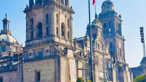 墨西哥城+國家宮+國立人類學博物館+大神廟+包車一日遊