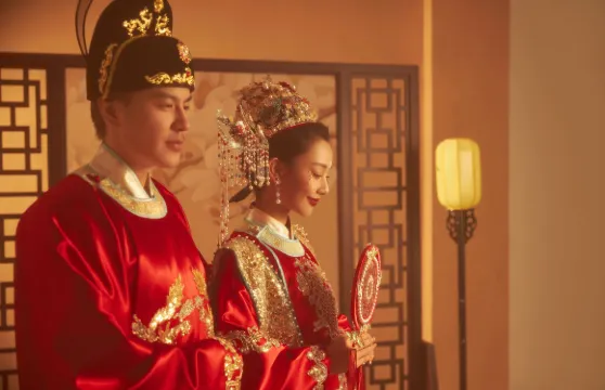 垣曲Trip Moments【人民會堂/街拍抓拍航拍約拍跟拍婚拍攝影錄影/多語言翻譯】