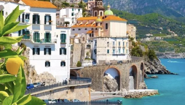 From Naples: 1-day tour to Sorrento and Amalfi Coast