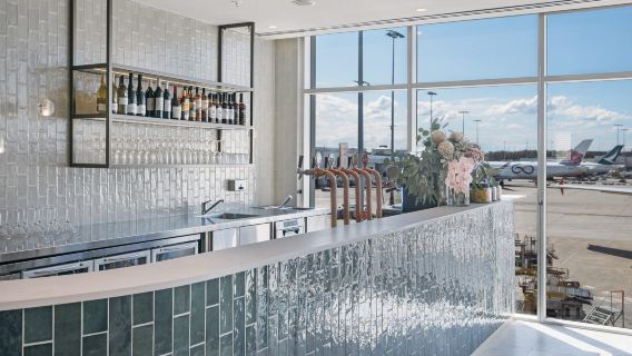 3-stündige Nutzung der Plaza Premium Lounge am Flughafen Sydney (SYD) | Terminal 1 - sowohl für internationale Ankünfte als auch Abflüge verfügbar, optional mit Dusch-Paket