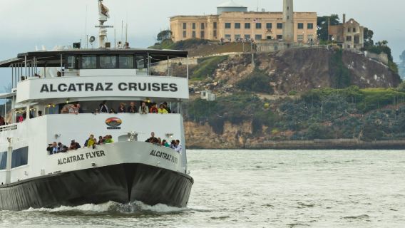 San Francisco: Alcatraz Island Entry + Guided Electric Bike Tour