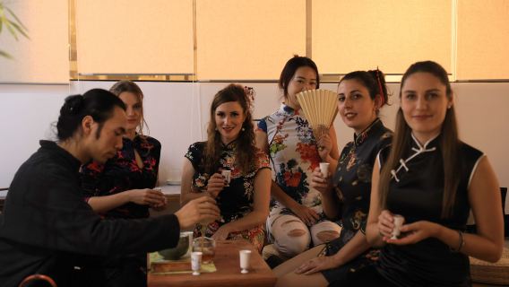 Esperienza di cerimonia del tè cinese: scopri la cultura del tè delle dinastie Ming e Qing