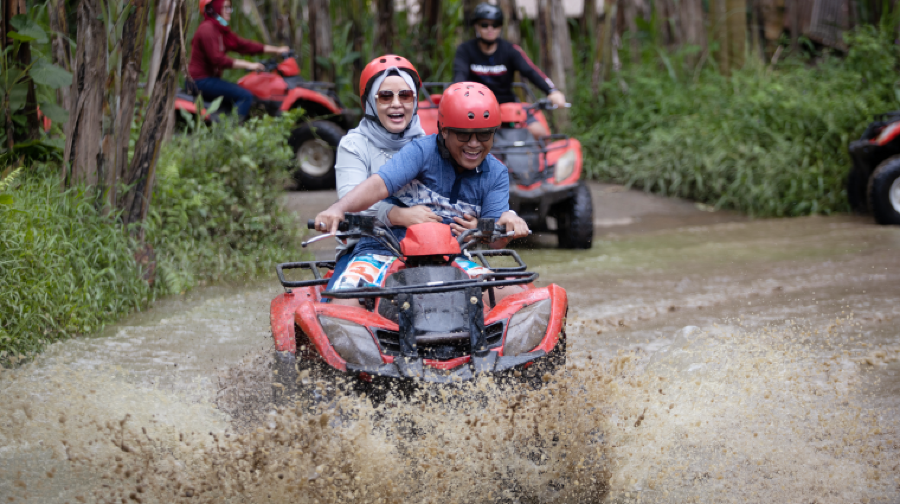 巴厘島 ATV越野車體驗 半日游【多區可選-烏魯瓦圖/海神廟/德格拉郎/烏布/巴杜爾】